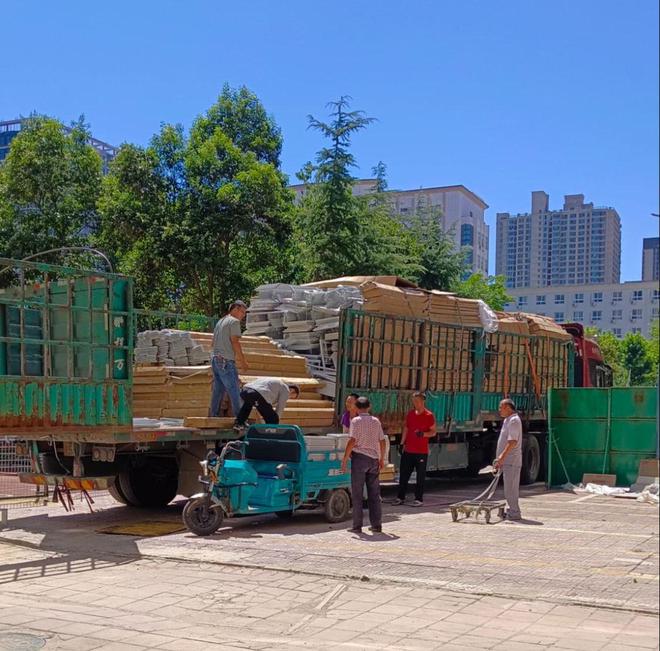 九游app入口：筑梦校园新居-「附属中学」学生宿舍升级记(图6)