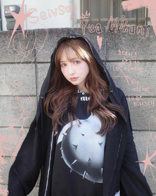 九游娱乐：上岸！「三上悠亚」重回SKE48！女企业家+潮牌主理人(图5)