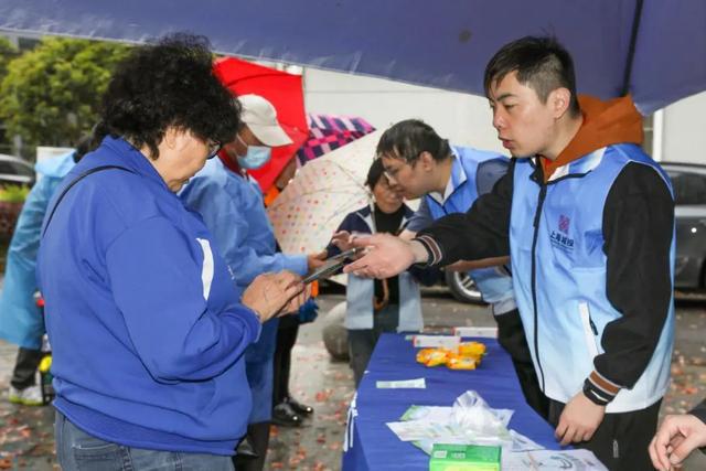 垃圾分类理念引领社区居民实践环保理念(图7)