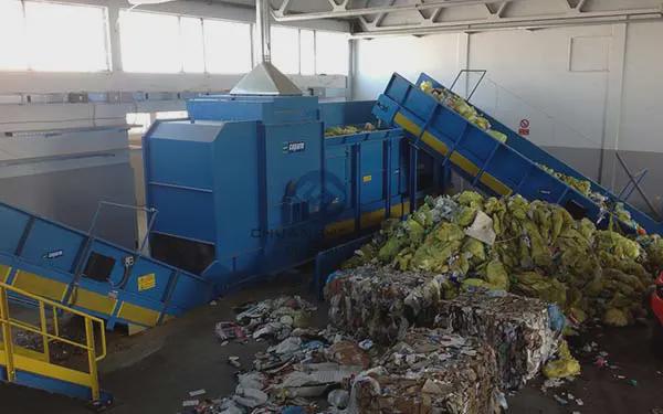 垃圾分类机来了：重塑城市垃圾处理的未来