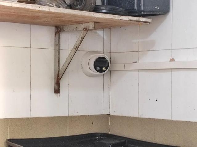 语音提醒、感应投放垃圾分类智能箱房在长宁这里“上岗”(图3)