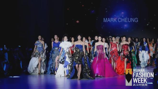2024武汉时装周盛大启幕非遗与新潮照亮“锦绣长江”(图12)