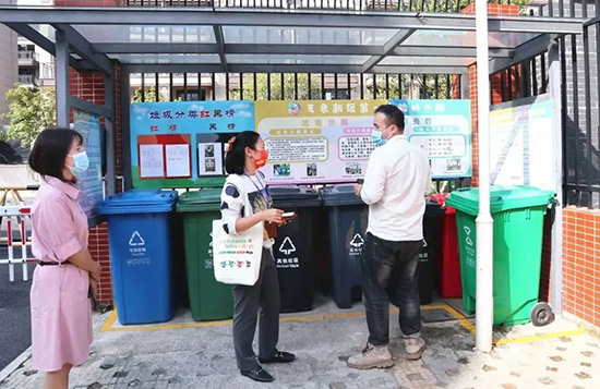 中国垃圾处理：利用互联网开启新天地