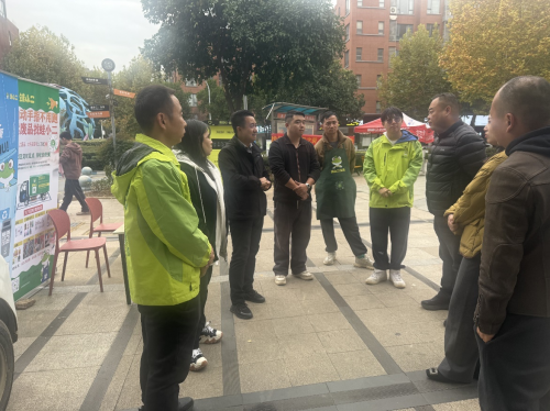 大学生收废品再生资源事业加入生力军!(图3)