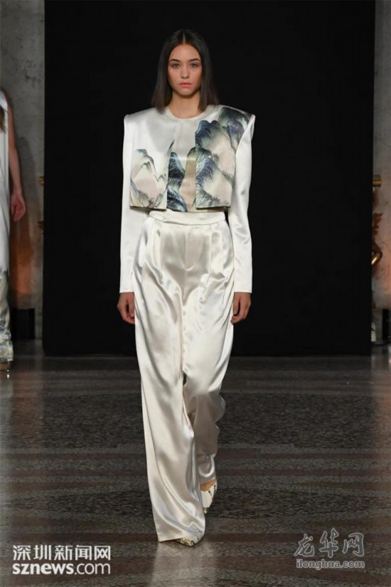 深圳大浪服装品牌亮相2024春夏米兰时装周(图2)