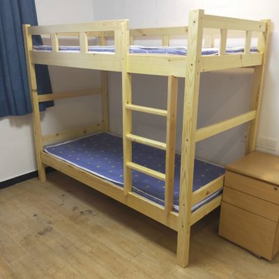 中学生被带走后续:10人挤5张床1平厕所48万安娜草堂内幕曝光