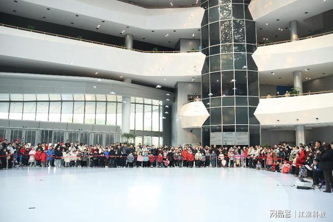 阜阳市科技馆开展科普集市活动