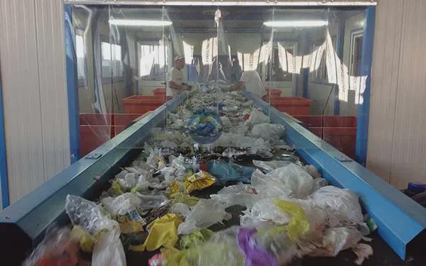 生活垃圾分选设备：投资未来守护绿色地球(图1)