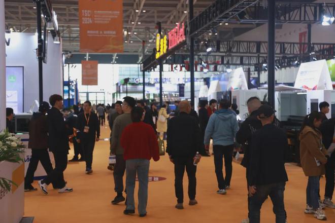 丝网印刷最新创新： 人工智能、丝网成像、混合系统、生态塑胶油墨(图6)