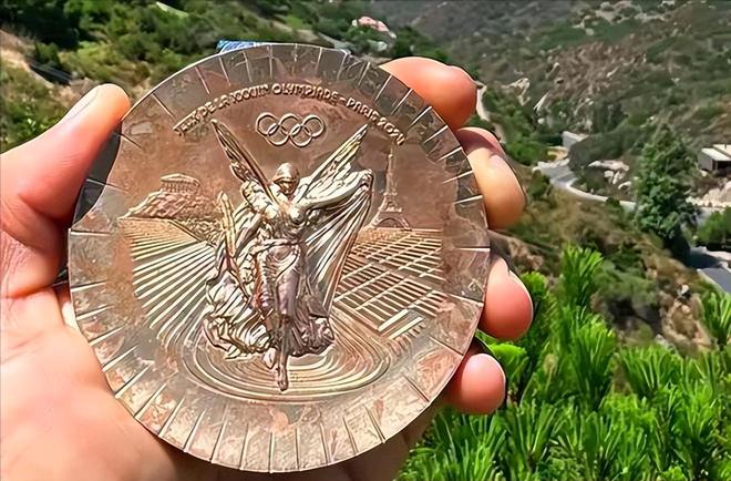 丢人！100枚巴黎奥运奖牌被退回北京奥运金镶玉含金量还在上升(图15)