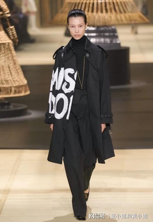 摩登与复古交织 用心演绎迪奥2024秋冬高定(图4)