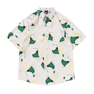 服装行业加速分化 运动品牌强劲出海