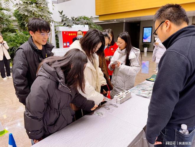 西安经开区：垃圾分类“闹”元宵 绿色低碳新时尚(图1)