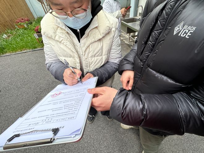 TA们开展校园垃圾分类专项联合检查(图3)