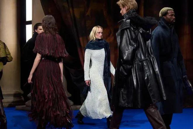 “黄白玫瑰”在伦敦时装周和我审美一致了!(图10)