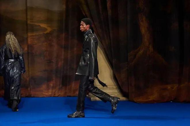 “黄白玫瑰”在伦敦时装周和我审美一致了!(图11)