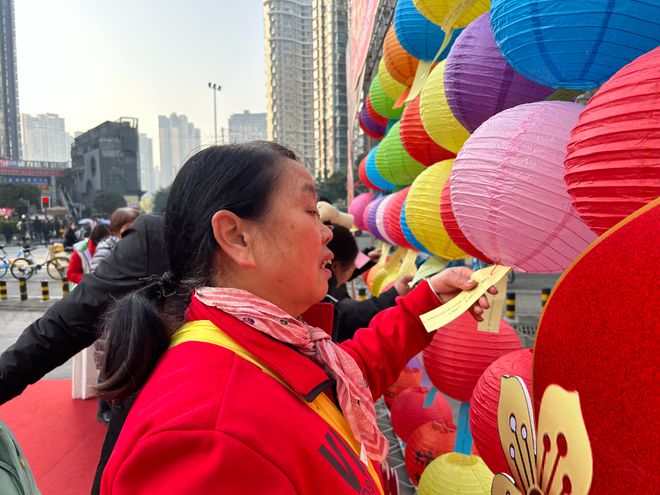 江安社区垃圾分类主题活动—“垃圾分类知多少灯谜竞猜齐参与”(图1)