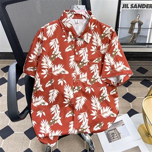 服装巨头杉杉股份被申请重整昔日辉煌或迎巨变