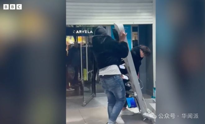 英国零售业陷“零元购”危机：每分钟两起盗窃！留学生居英华人请注意防范(图3)
