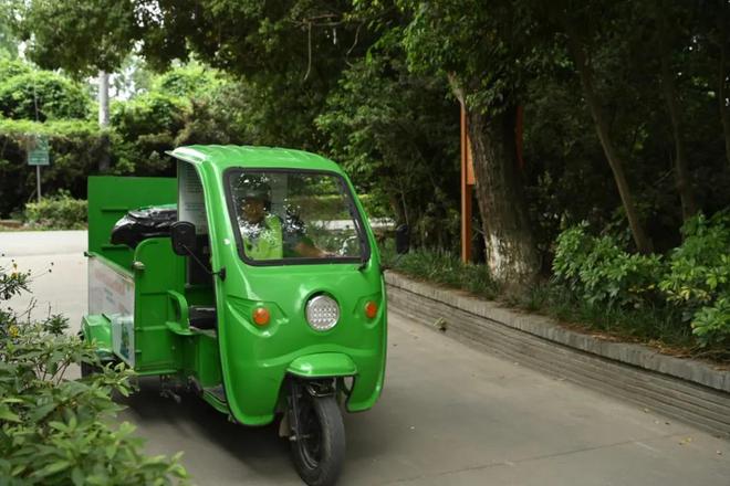 垃圾分类不会？莫慌“桶边指导”来了(图4)