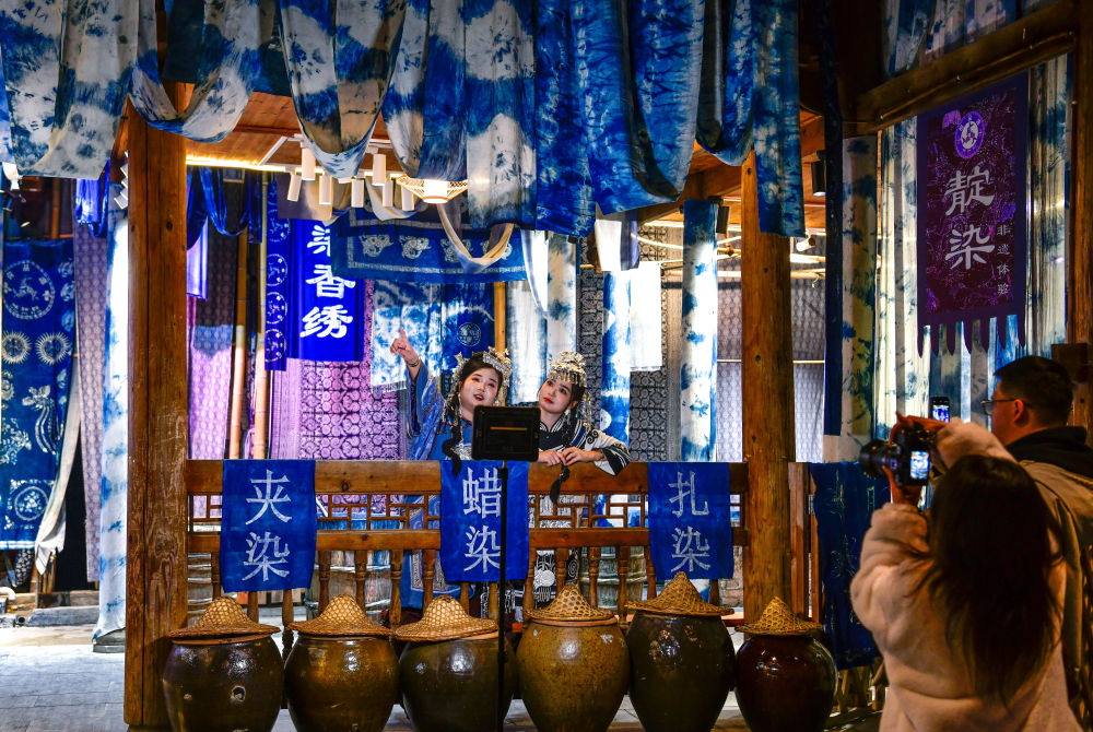 习近平总书记关切事｜特色文化产业焕新姿(图2)