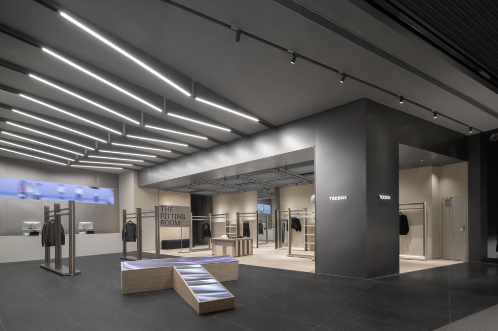 12个平价潮牌猛开店太会拿捏年轻人了！(图7)