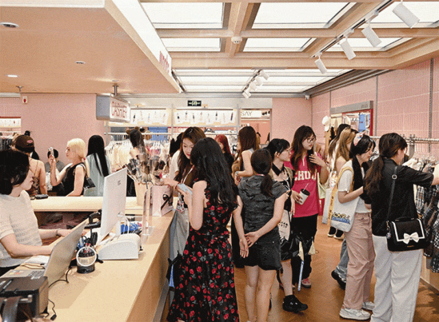 12个平价潮牌猛开店太会拿捏年轻人了！(图13)