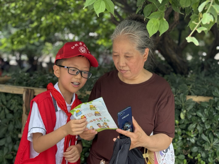 特色活动不停歇 成都市生活垃圾分类向纵深推进(图4)