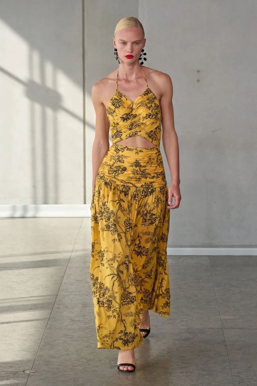 2024年春夏最美印花半身裙(图6)