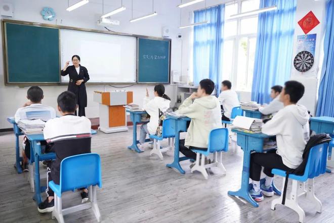 携手同行 共筑温暖 雨城区这场助残日活动让垃圾分类变得超有趣！(图3)