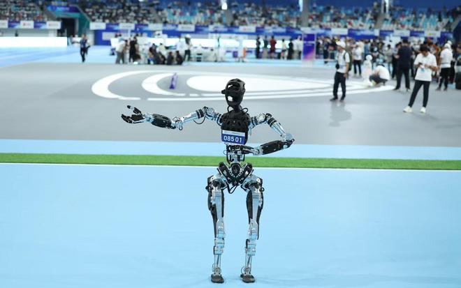 机器人比什么？能应用到现实生活中吗？直击世界人形机器人运动会(图3)