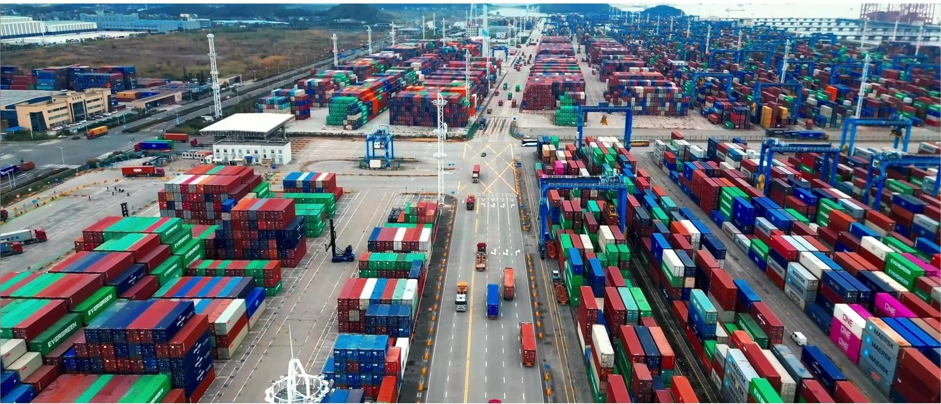 高质量发展看中国“三化”协同发力 破解港口混行困局