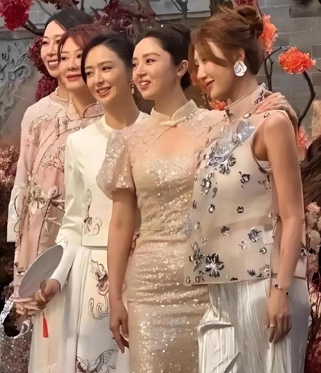 垃圾桶里找对象！结婚才一个月董璇的二婚老公就接连“翻车”(图2)