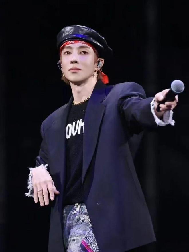 GD用05㎡布料掀起了一场“颅顶革命”(图16)