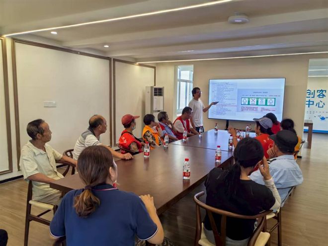 共绘宜居画卷 杭州留下街道解锁垃圾分类宣传新模式(图2)