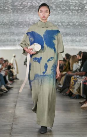 宠物图案学：当代时尚里的情感符号(图1)