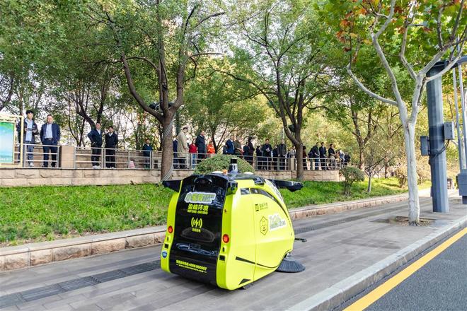 用绣花功夫“绣”出市民“幸福路”武汉城管推广武昌样本(图2)