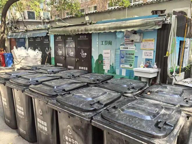告别“蚊蝇滋生”！从24㎡到54㎡！这一小区的垃圾箱房“逆袭”啦(图2)