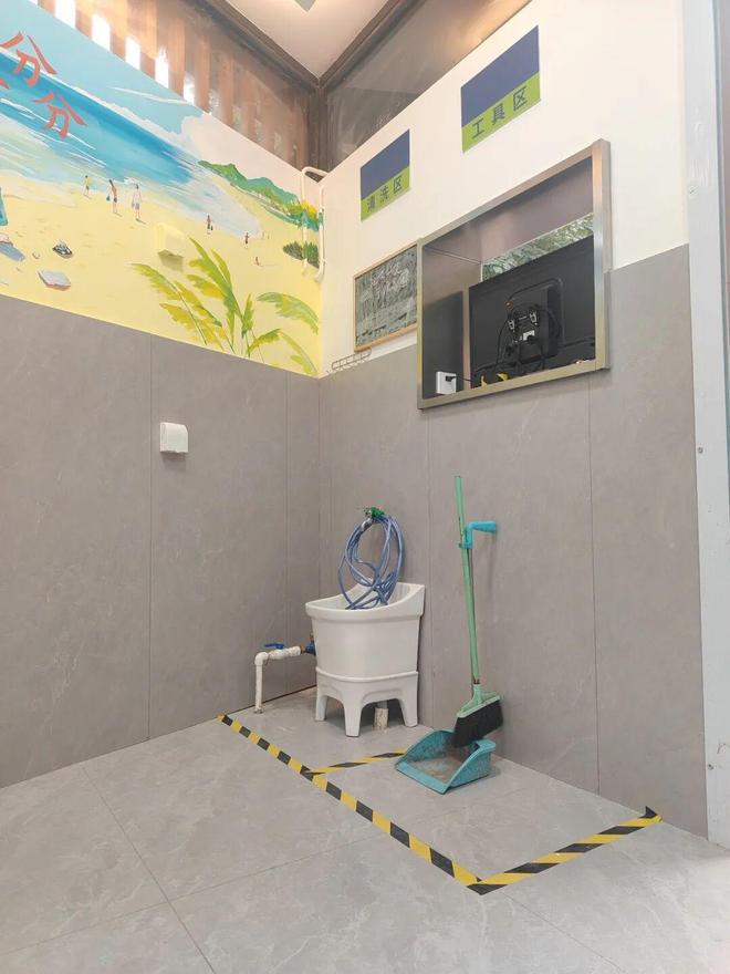 告别踮脚捂鼻!居民:扔垃圾成了舒心事(图3)