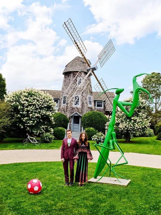 钢铁侠是宠妻狂魔从瘾君子到千面影帝别墅飞机苏珊成熟风穿搭(图11)