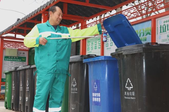 一名延庆花甲党员的“桶前坚守”