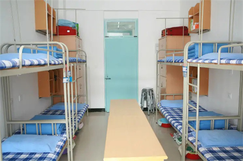 学生公寓床的一些参数可以参考-公寓床上下铺铁床学生宿舍床员工铁架床双层铁床厂家光彩家具官网