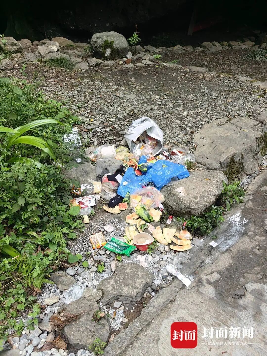 游客随手丢垃圾成顽疾江油老君山如何破解垃圾围山困局？(图5)